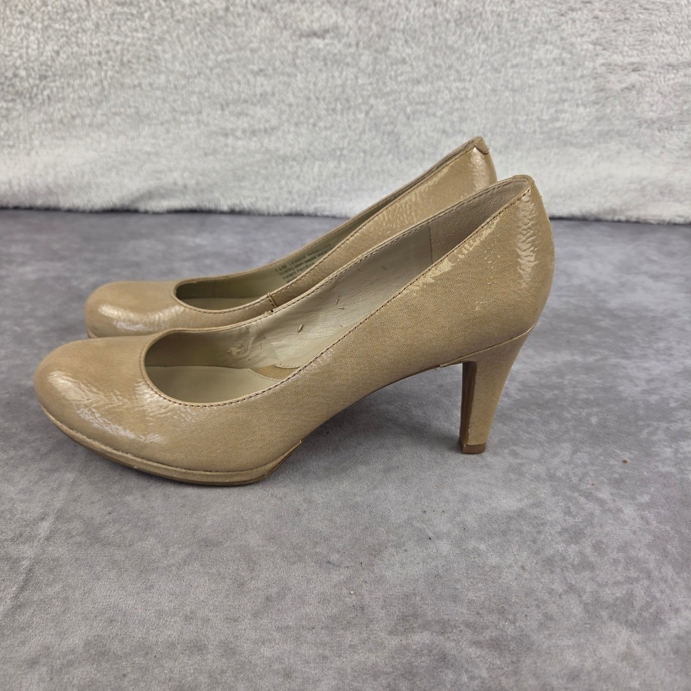 Naturalizer Lennox Tan Patent Pumps N5 Comfort Round Toe Heels 7.5M 44898S2204